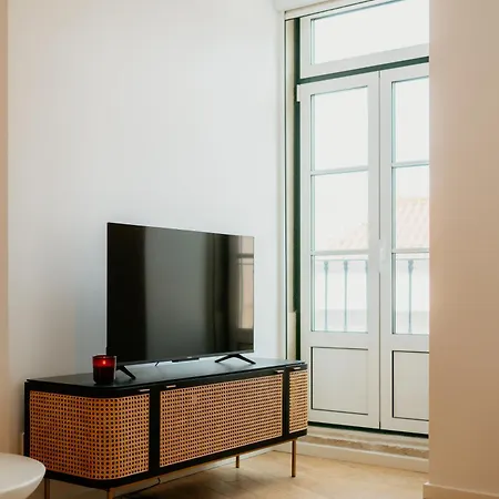 Mary Pink - No 2a - Gorgeous Two-bedroom Lissabon