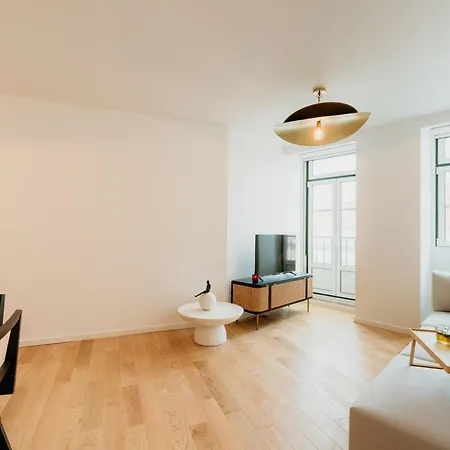 Mary Pink - No 2a - Gorgeous Two-bedroom Appartement *