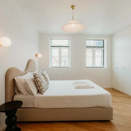 Mary Pink - No 2a - Gorgeous Two-bedroom Appartement Lissabon